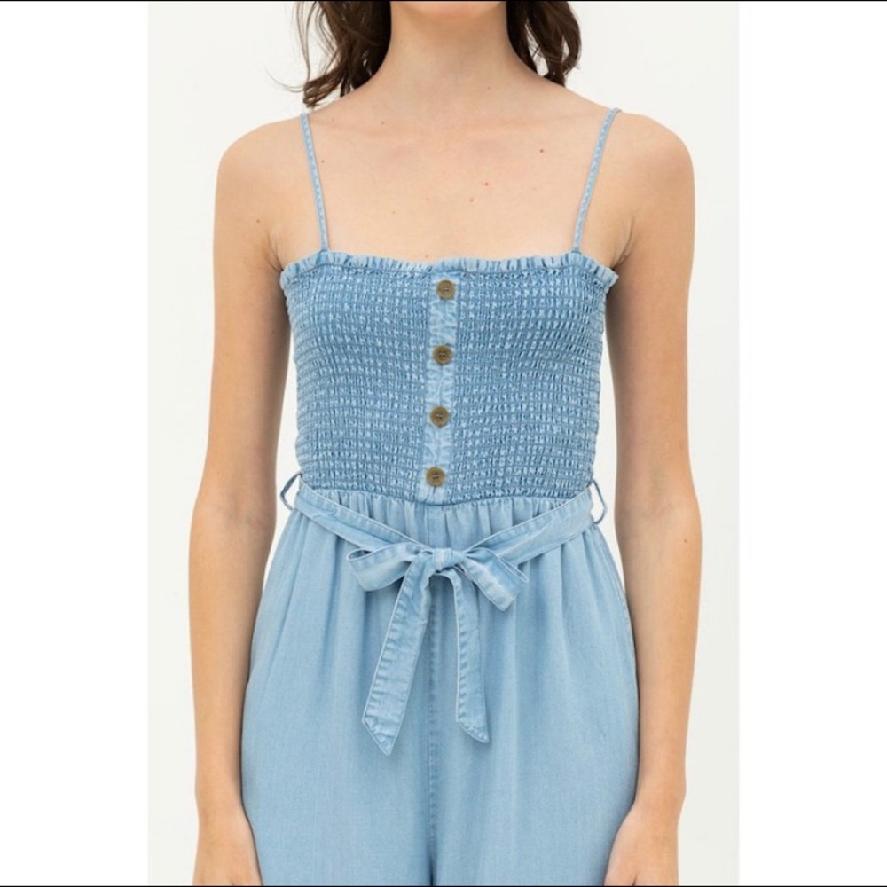 1 L Left!✨Denim Tencel Tie Waist Cropped Jumpsuit - Picture 5 of 7